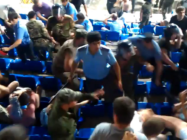 "Зенит" заступился за болельщиков: Насилие на стадионах - тупиковый путь