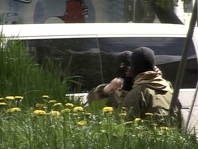Активный участник НВФ ликвидирован в Нальчике после того, как на легковом автомобиле протаранил полицейскую машину