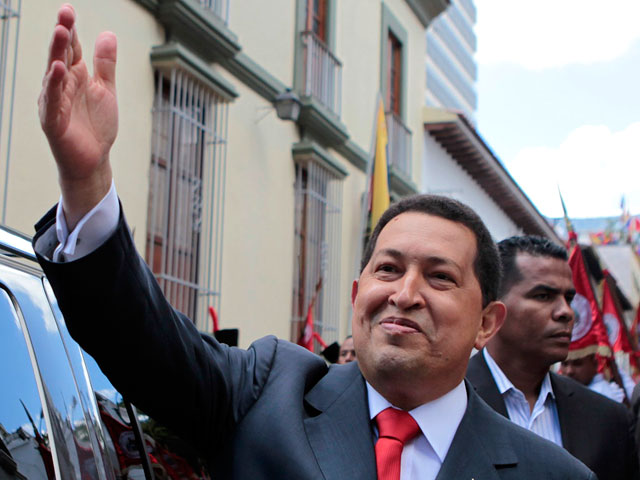 Президент Венесуэлы Уго Чавес отмечает 57-летие. В последнее время он, напомним, лечится от рака, что не могло не отразиться на характере как самого праздника, так и его высказываний - впрочем, неизменно экстравагантных