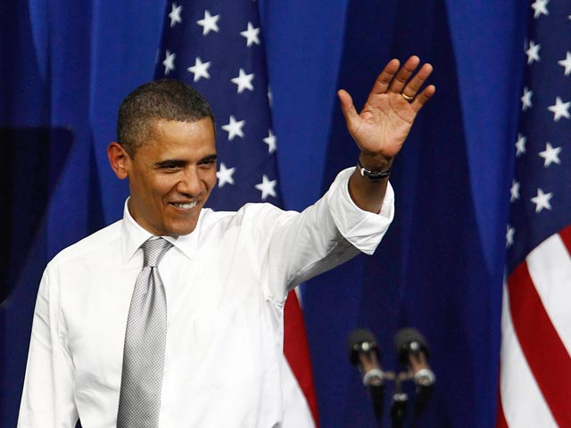 Президент США Барак Обама принимает в четверг, 4 августа, поздравления с 50-летним юбилеем