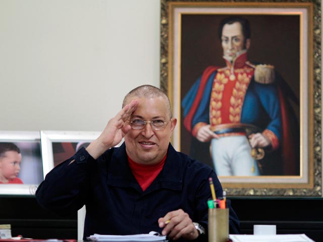 Чавес возвращается на Кубу для прохождения второго этапа химиотерапии