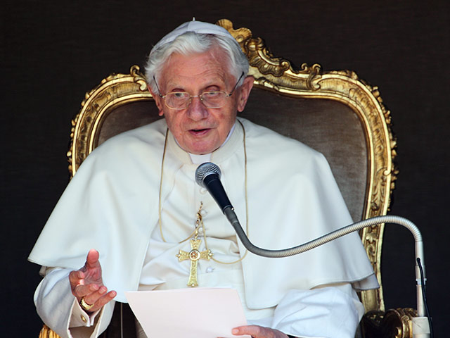 Папа Римский Бенедикт ХVI констатировал, что силой оружия не удалось разрешить создавшийся кризис в Ливии