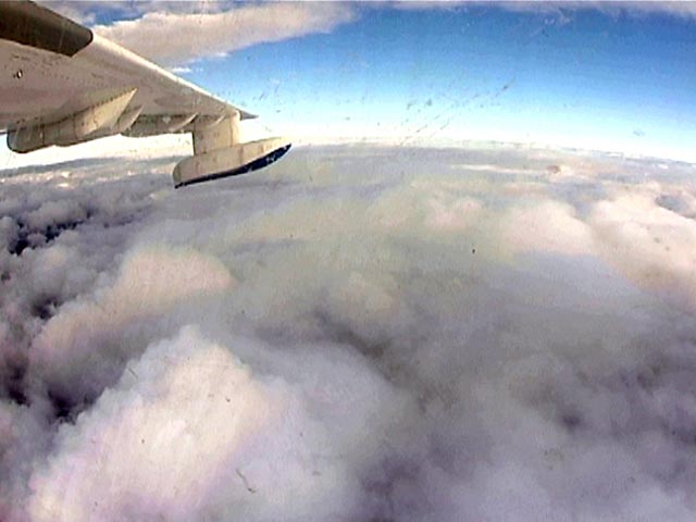 Фото по поиску Ан-12 с самолета БЕ-200 ЧС