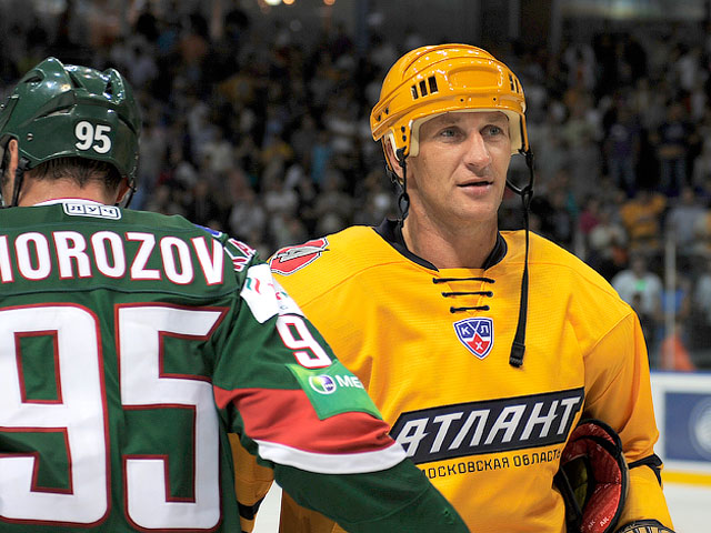 КХЛ разрешила Ковалёву играть в свитере с надписью Kovalev 