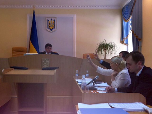 В Киеве продолжается процесс по "газовому делу" против экс-премьера Украины, лидера партии "Батькивщина" Юлии Тимошенко