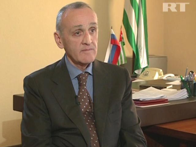 Александр Анкваб победил на выборах президента Республики Абхазия, набрав 54,86% голосов избирателей