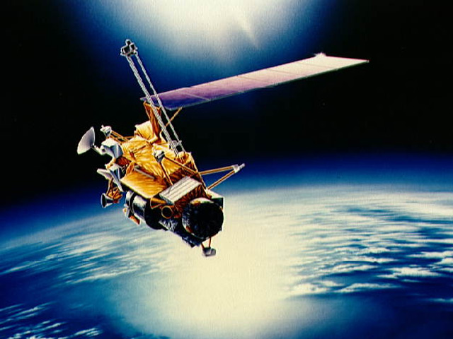 На Землю через две недели, 17 сентября, могут упасть остатки шеститонного американского спутника UARS, запущенного в 1991 году