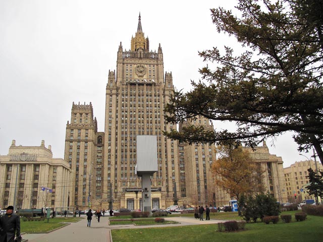 Российское министерство иностранных дел - это сексистский "бастион славянских мужчин", пришли к выводу американские дипломаты после работы со своими российскими коллегами
