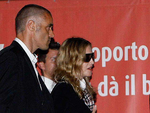 На 68-м Венецианском кинофестивале сегодня ожидают американскую поп-диву Мадонну, которая покажет вне конкурса свою режиссерскую работу