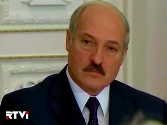 Президент Белоруссии Александр Лукашенко принял решение о помиловании четверых осужденных участников массовых беспорядков 19 декабря 2010 года в Минске после президентских выборов