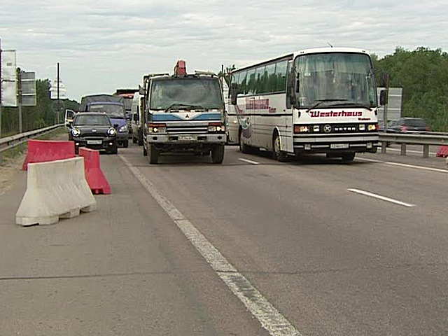 Два человека погибли и еще четверо получили ранения в ДТП на Ленинградском шоссе в Подмосковье