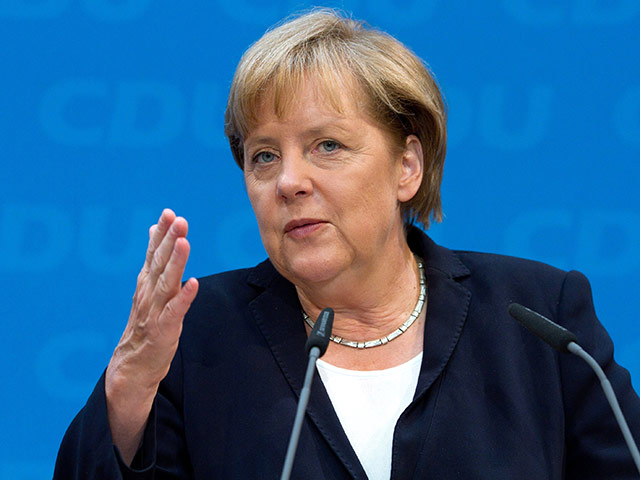 Канцлер ФРГ Ангела Меркель против исключения Греции из еврозоны