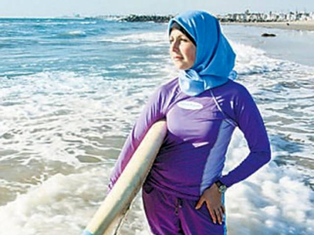 В Махачкале в преддверии "бархатного сезона" открылся особый пляж, который отвечает всем нормам шариата