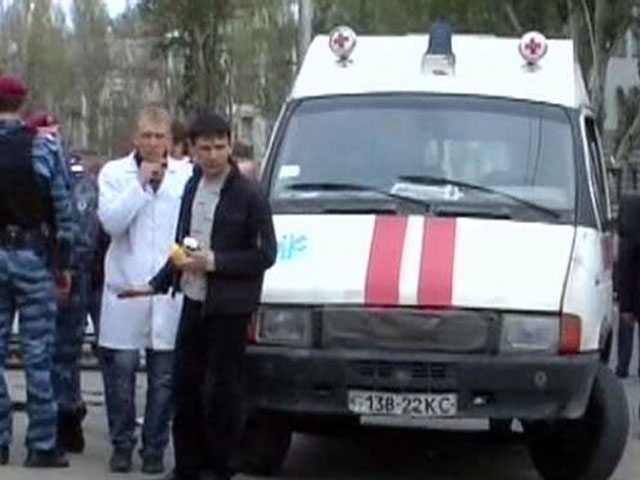 В Черниговской области Украины столкнулись грузовик Volvo и пассажирский автобус Mercedes