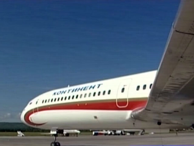 Пассажиры обанкротившейся авиакомпании "Континент" не могут улететь в Норильск из аэропорта "Домодедово"