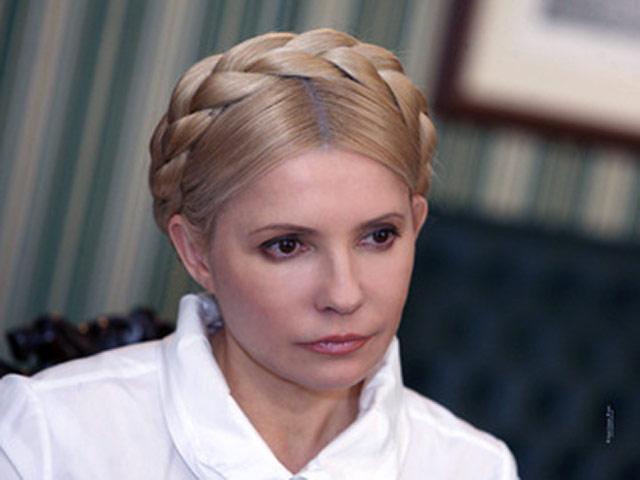 Экс-премьер Украины Юлия Тимошенко, находящаяся на скамье подсудимых по обвиненям в превышении полномочий, дала письменное интервью британской The Times