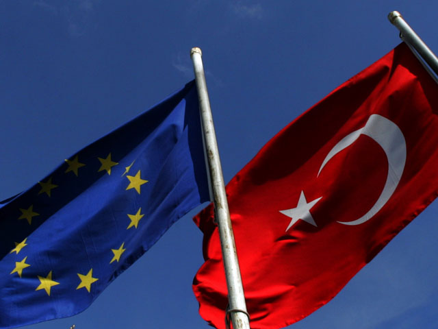 Турция заморозит отношения с Евросоюзом, если председателем ЕС станет Кипр