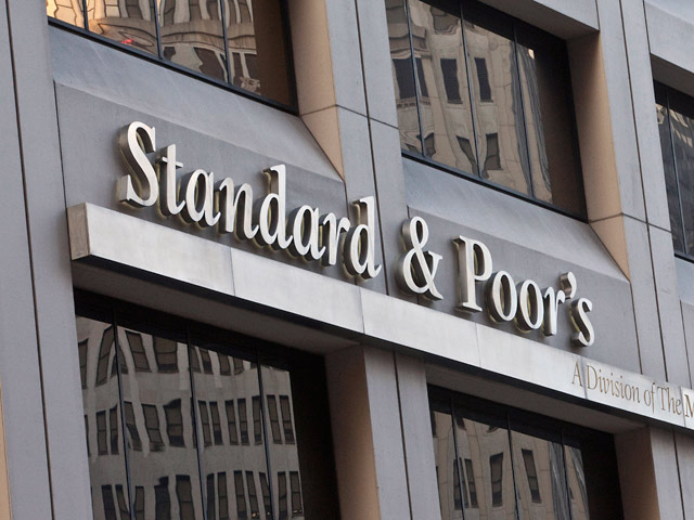 Агентство Standard & Poor's неожиданно снизило рейтинг Италии на одну ступень
