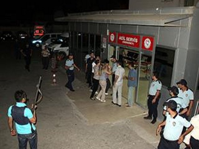 Четыре человека стали жертвами нападения боевиков из Курдской рабочей партии на полицейскую академию на юго-востоке Турции