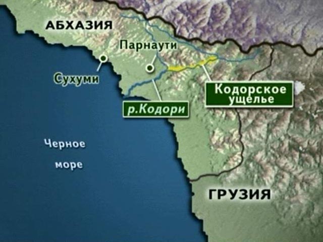 В столице Абхазии взорвался Mercedes ветерана: водитель погиб, его жена ранена