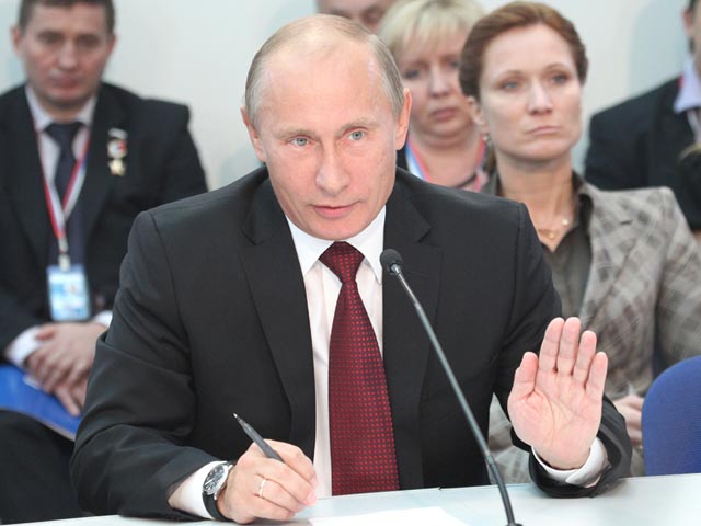 СМИ: Путин будет выступать на съезде "ЕР" втрое дольше Медведева