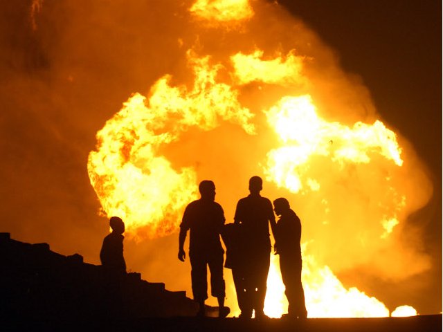 Мощный взрыв прогремел на одном из участков газопровода, по которому осуществляются поставки топлива из Египта в Израиль и Иорданию