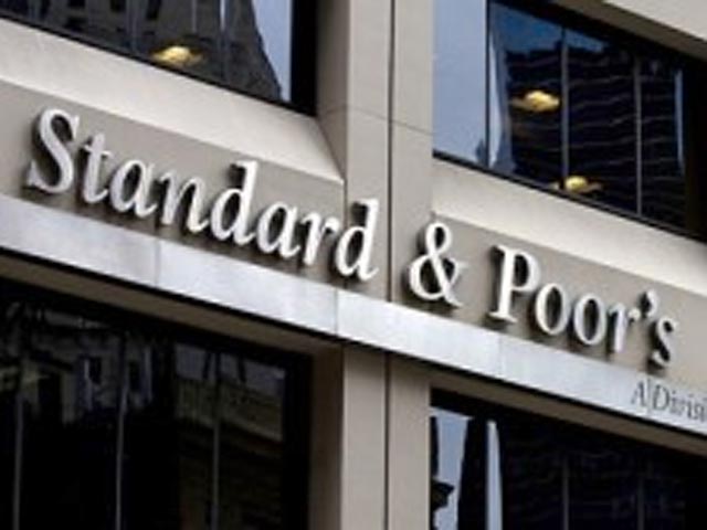 Standard & Poor's: политические перестановки в российской власти не повлияют на рейтинг РФ