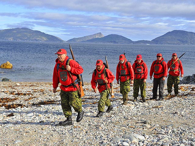 Настоящая цель военных учений Nanook, проведенных месяц назад Канадой в Арктике, - подтвердить присутствие Оттавы в этом регионе и занять как можно более масштабное пространство канадскими военными
