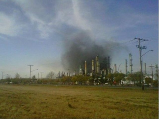 Мощный взрыв прогремел на территории нефтеперерабатывающего завода в городе Реджайна (провинция Саскачеван)