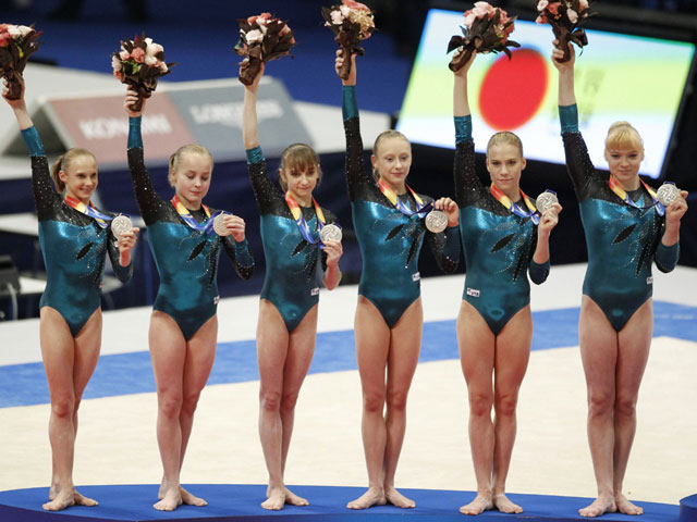 Российские гимнастки завоевали серебро чемпионата мира