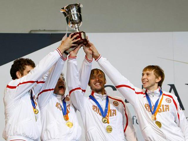 Российские команды выиграли два "золота" на ЧМ по фехтованию
