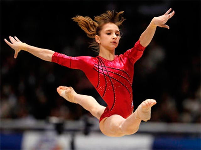 Гимнастка Виктория Комова стала чемпионкой мира 
