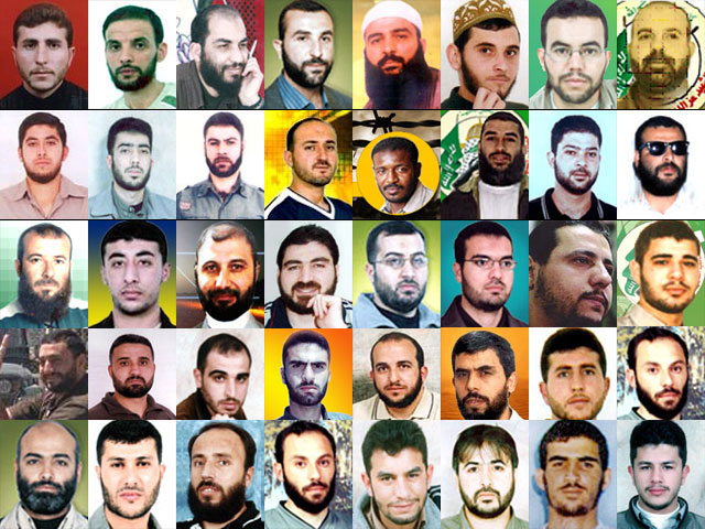 Израиль обнародовал списки имен нескольких сотен палестинских заключенных, которые должны быть освобождены в обмен на капрала израильской армии Гилада Шалита