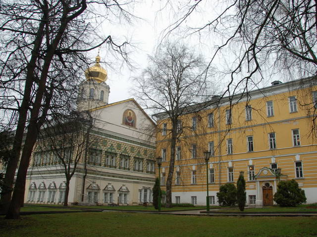 Московская духовная академия получит почти 27 тыс. книг из папских университетов Рима и библиотек Италии