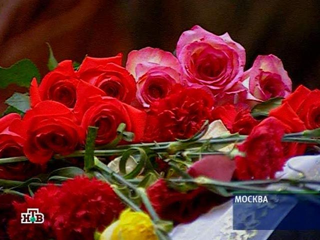 Молодая женщина, тяжело раненая своим знакомым из травматического оружия в Москве, скончалась в больнице. В отношении ее приятеля завели уголовное дело