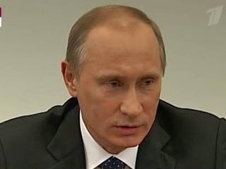 Премьер-министр РФ Владимир Путин резко осудил публикацию кадров убийства Каддафи