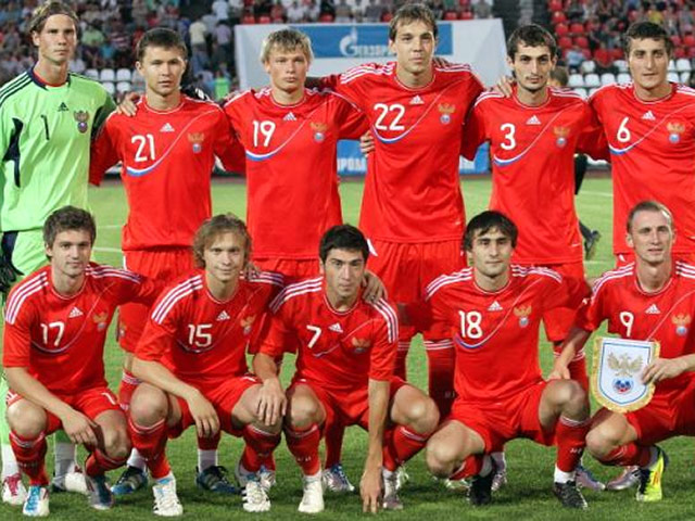 Стал известен список игроков второй национальной сборной России по футболу, которые будут вызваны для подготовки к товарищескому матчу с командой Литвы 12 ноября в Грозном