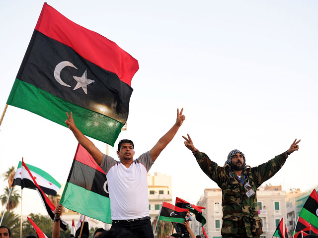 Переходный национальный совет Ливии в понедельник избрал новым главой временного правительства страны бизнесмена Абдельрахима аль-Киба