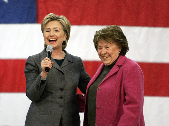 Мать госсекретаря США Хиллари Клинтон Дороти Родэм умерла в ночь на вторник в окружении родных и близких, в возрасте 92 лет