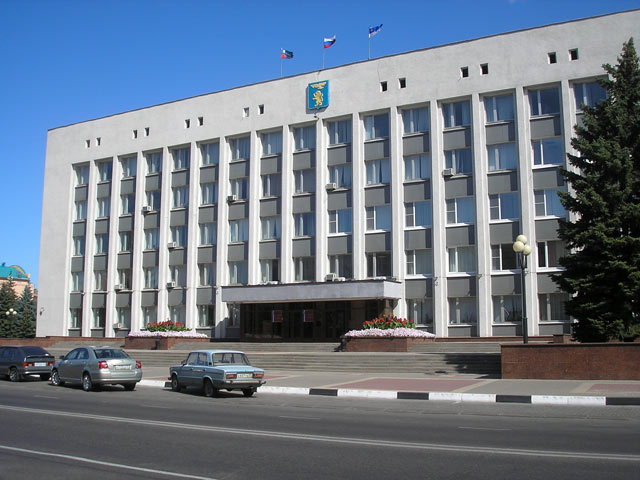 Белгородских чиновников замучили опросами про их регулярный стул и половую жизнь