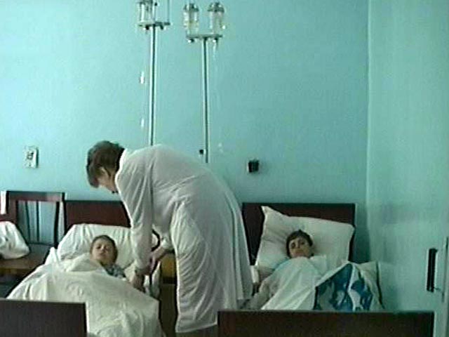 В Пскове с острой кишечной инфекцией попали в больницу 28 сирот из интерната