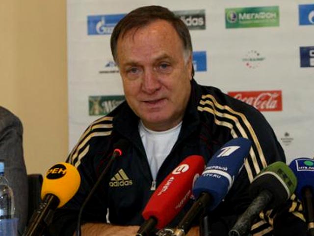 Дик Адвокат уверен, что россияне могут обыграть на Евро-2012 любую команду