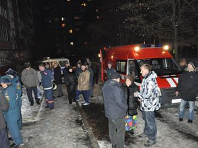 На юго-западе Ставрополя во вторник вечером произошел взрыв, предположительно бытового газа, в многоэтажном жилом доме