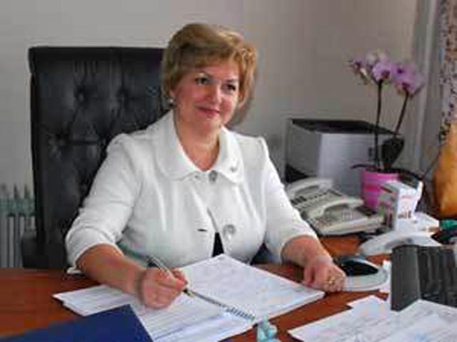 Замгубернатора Ульяновской области Светлана Опенышева должна была переквалифицироваться в электрика и поработать день в заволжском ЖЭУ