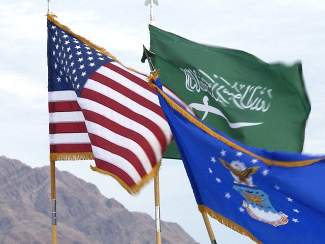 Пентагон известил Конгресс США о намерениях поставить в Объединенные Арабские Эмираты 4900 комплектов, позволяющих переоборудовать неуправляемые авиабомбы в высокоточное оружие повышенной дальности