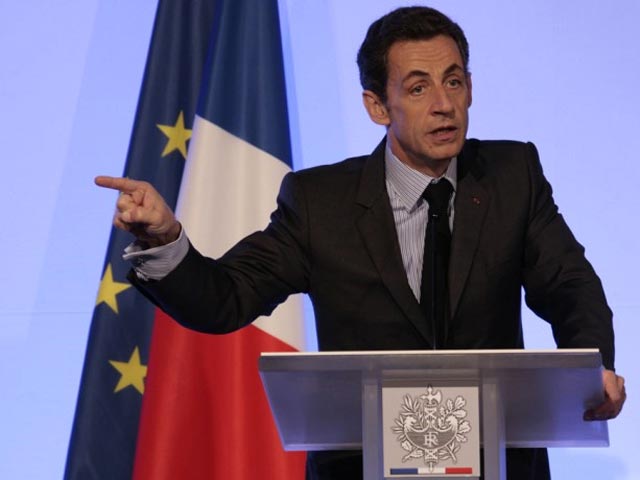 Саркози готов возглавить "форсированный марш" за спасение евро