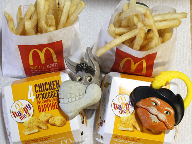 McDonald's оштрафован в Бразилии за игрушку в наборе Happy Meal
