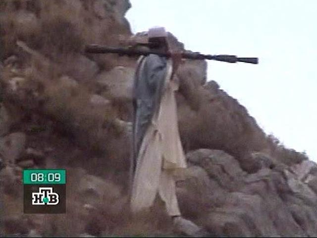 В Пакистане из гранатометов подорвали 20 цистерн горючего для НАТО