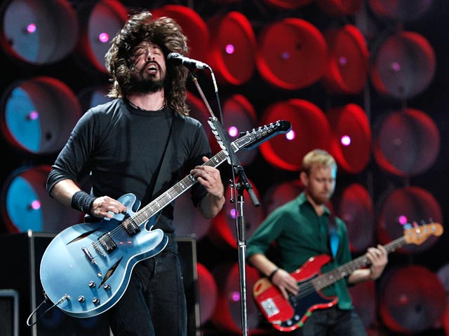 iTunes назвал лучшим альбомом 2011 года "Wasting Light" группы Foo Fighters