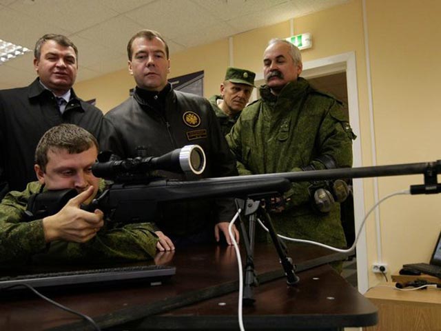 Российским разведчикам заменили винтовки Драгунова на австрийское снайперское оружие